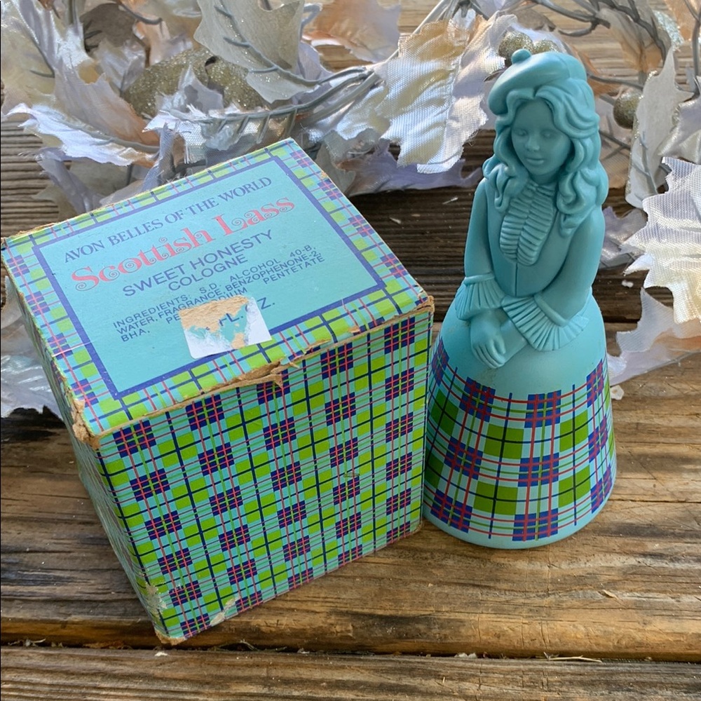 Vintage Avon Belles of the World Scottish Lass Sweet Honesty Cologne